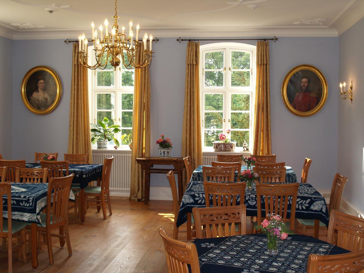 Kolzow Landhaus Schloss Koelzow מראה חיצוני תמונה